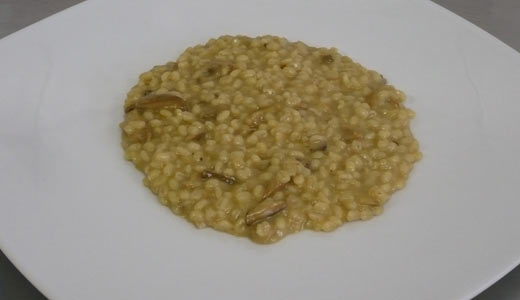 orzotto-ai-funghi