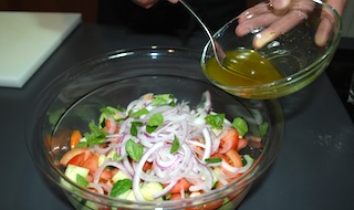 Procedura per preparare panzanella